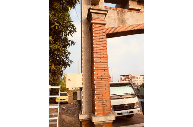 仁武中華里牌樓LED燈條工程的第2張圖片