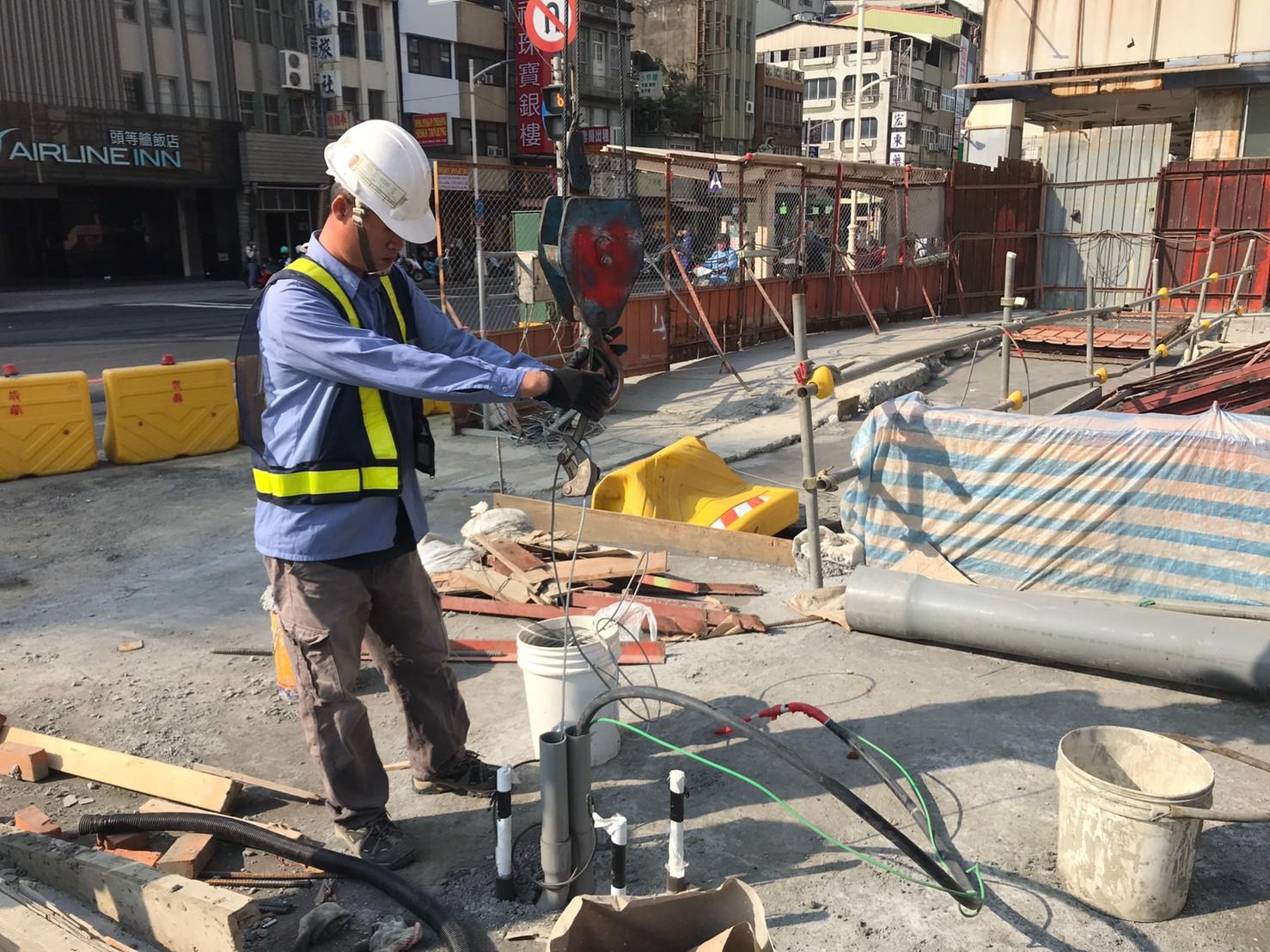 高雄車站地下化路燈相關工程的第4張圖片