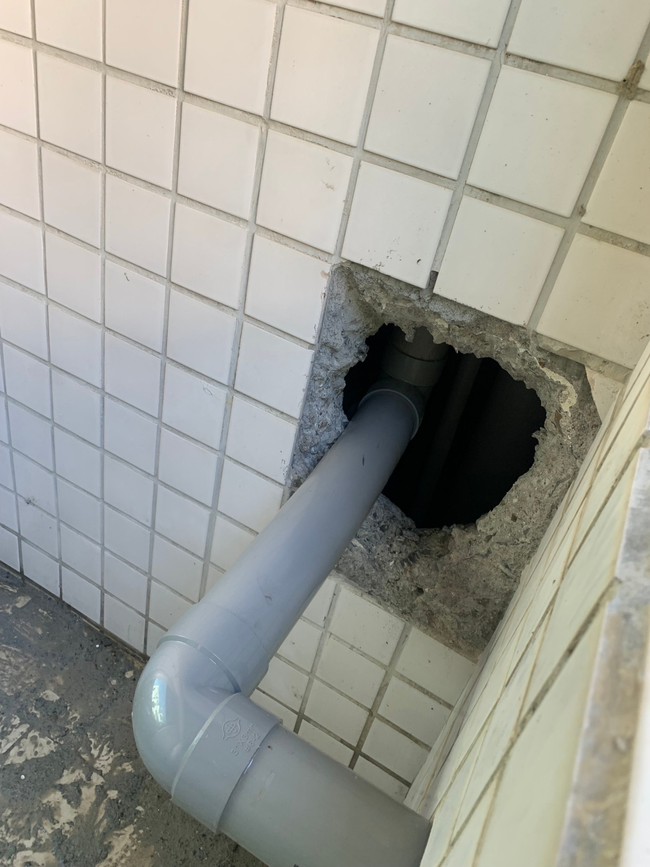 國立高雄科技大學-洗孔配管的第2張圖片