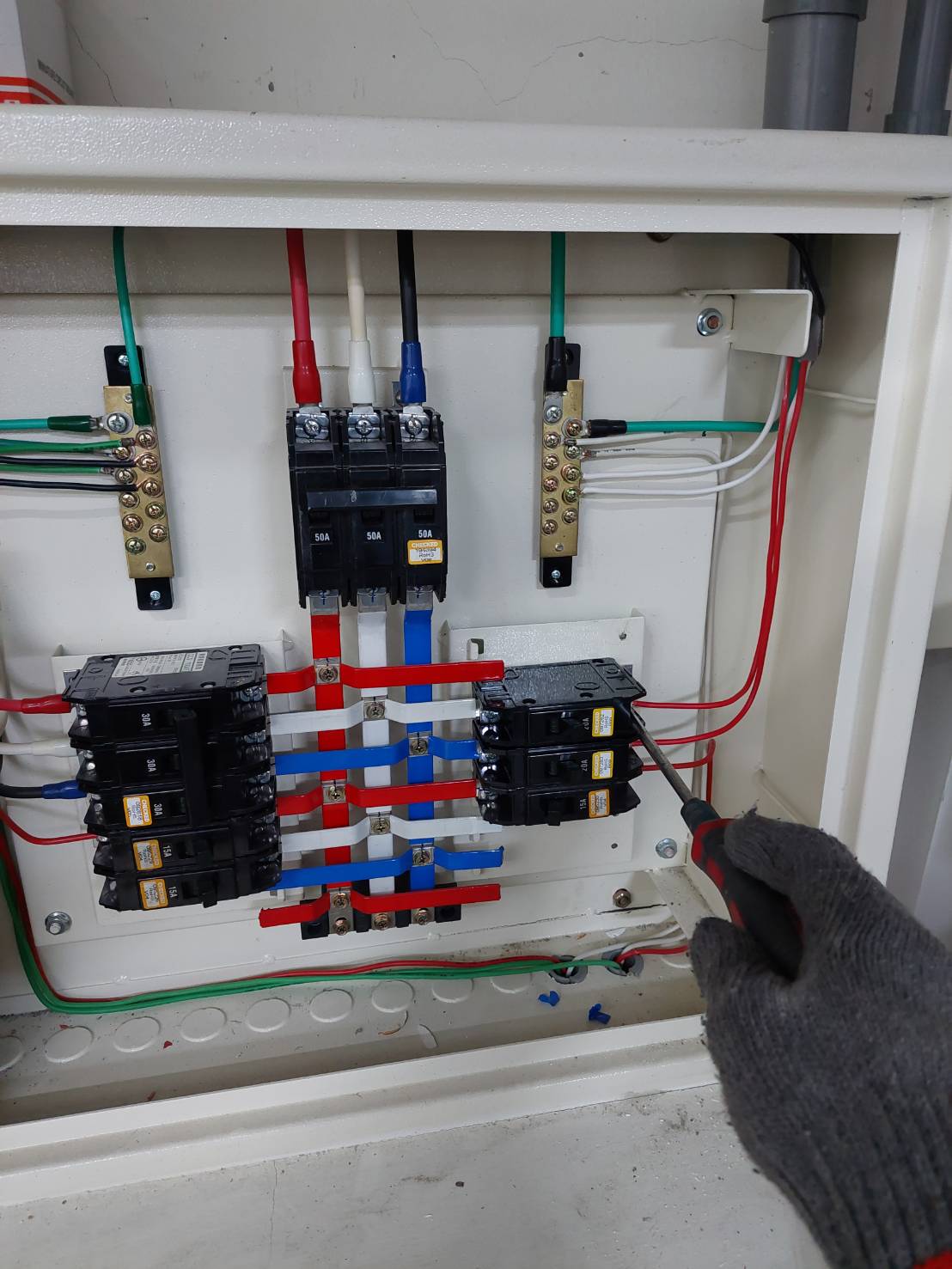 國立高雄科技大學電力新設及修繕工程的第8張圖片