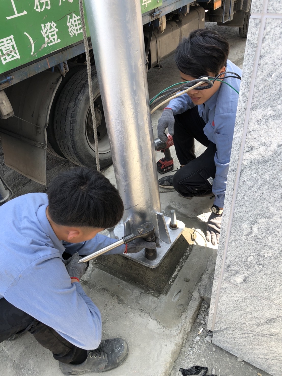 高坪72街路燈遷移的第4張圖片