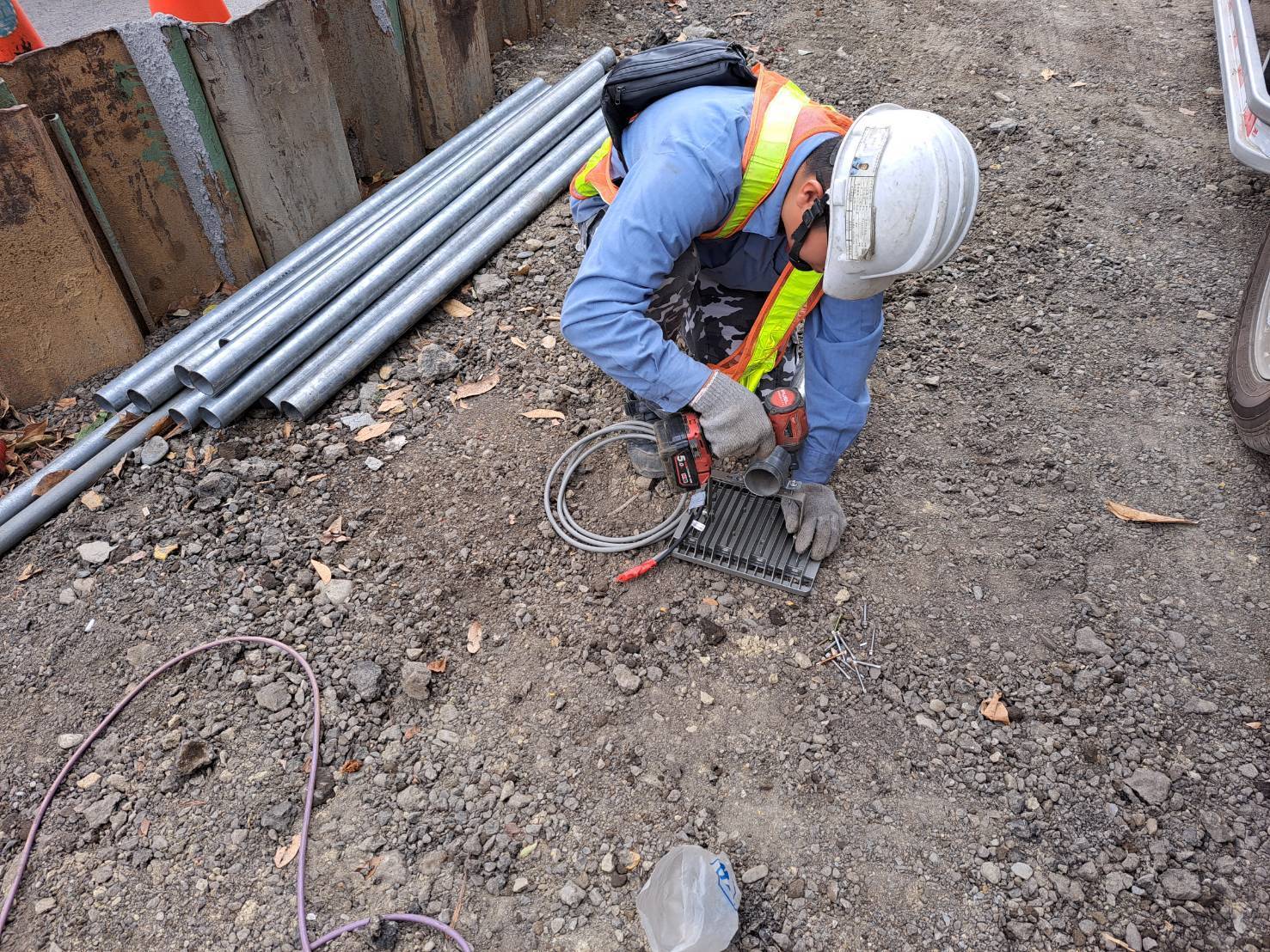 大順路輕軌路燈照明施工的第6張圖片