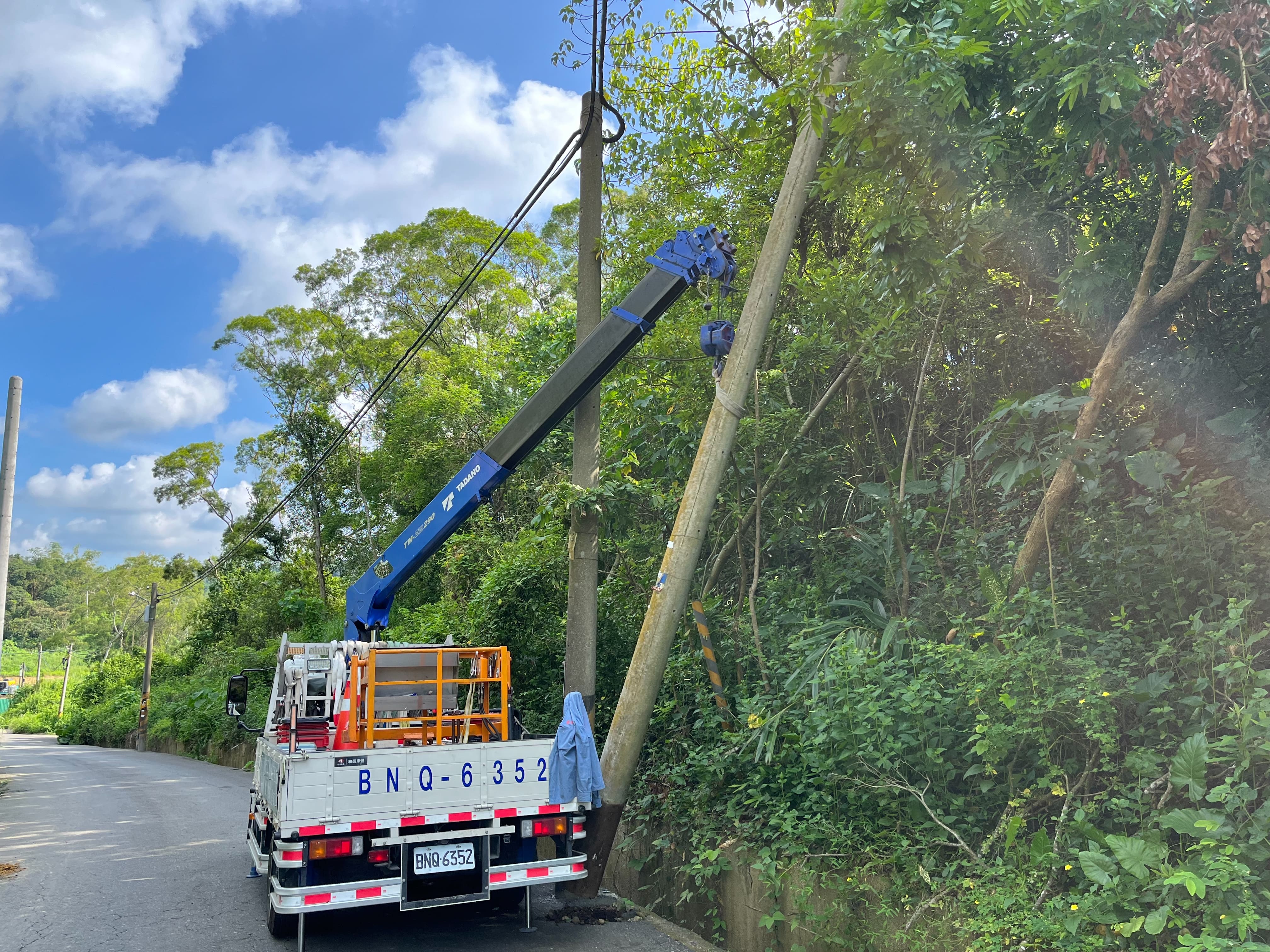 路燈及水泥桿遷移工程的第2張圖片