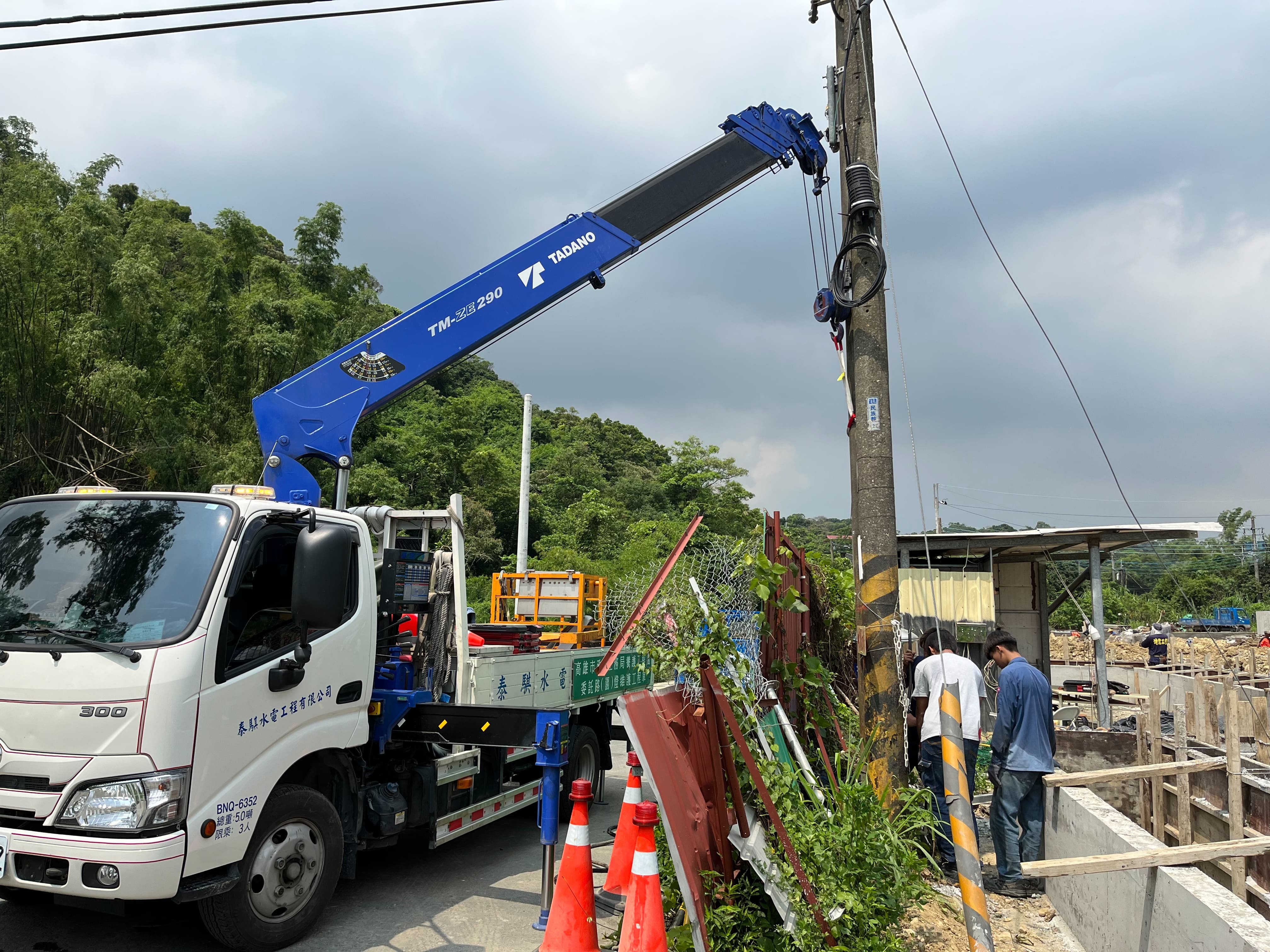 路燈及水泥桿遷移工程的第4張圖片