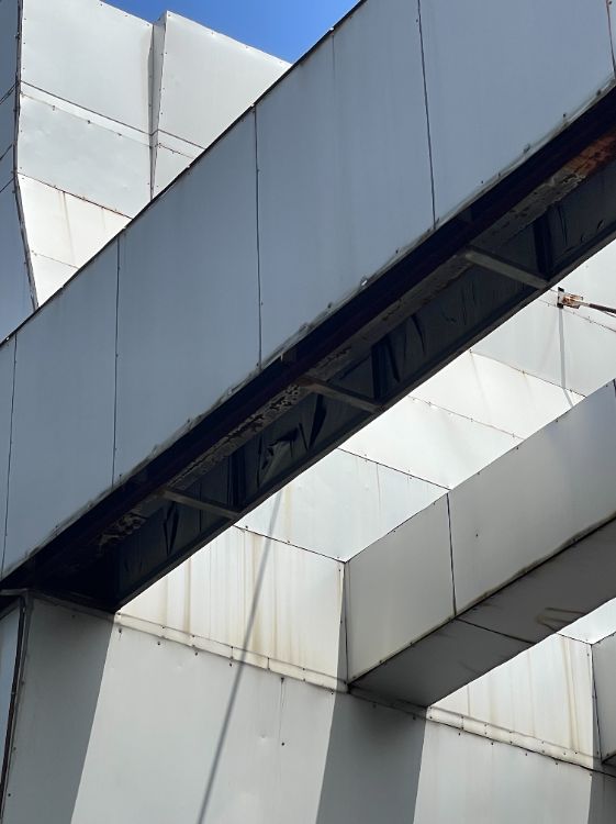 竹後牌樓燈具拆除及鐵板修復的第3張圖片