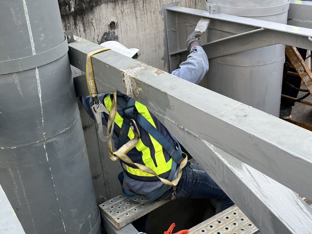 高雄車站三區通風井排煙管安裝的第5張圖片