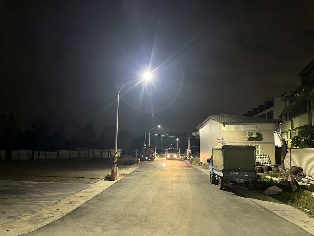 新建房屋沿線道路路燈及配管線安裝工程的第10張圖片